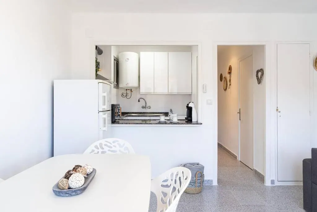 Privilegiado-Tarragona-50Mplaya-Wifi-Pool-Relax8 0*, Tarragona España